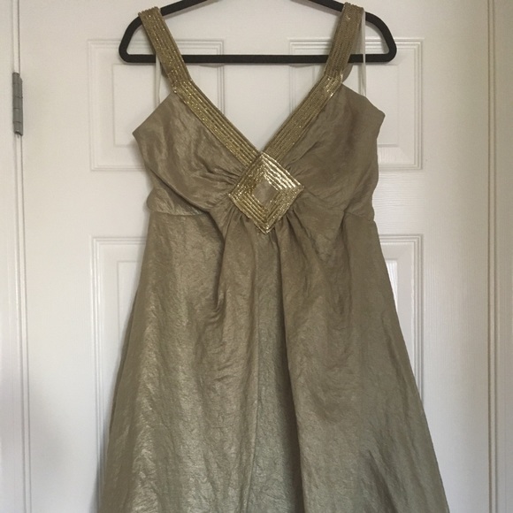 Essentials by ABS Gold Bubble Hem Sequin Dress - Picture 2 of 8